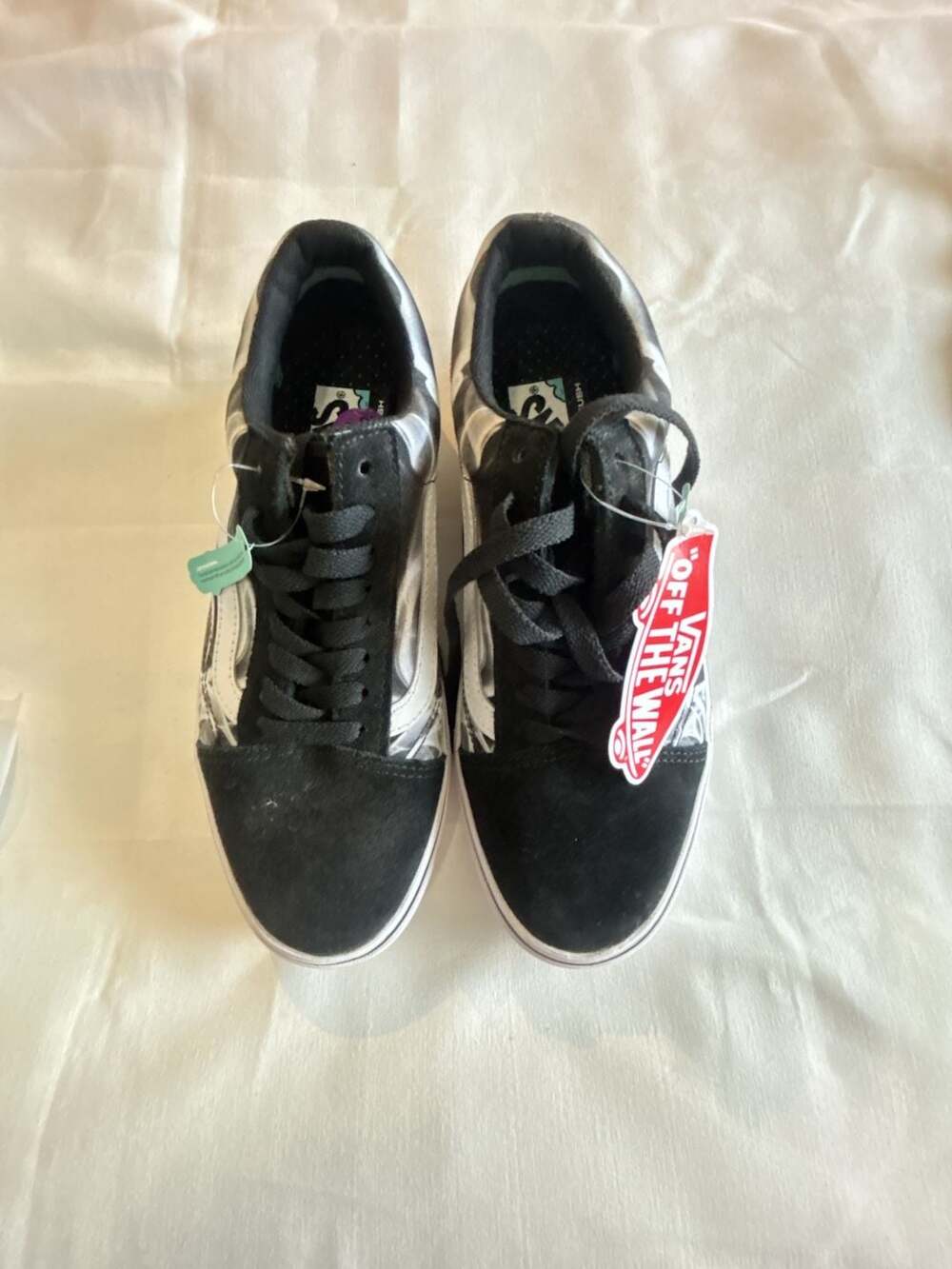 Vans Old Skool ComfyCush Black and White Floral Sneakers Size 6.5 Men / 8 Women